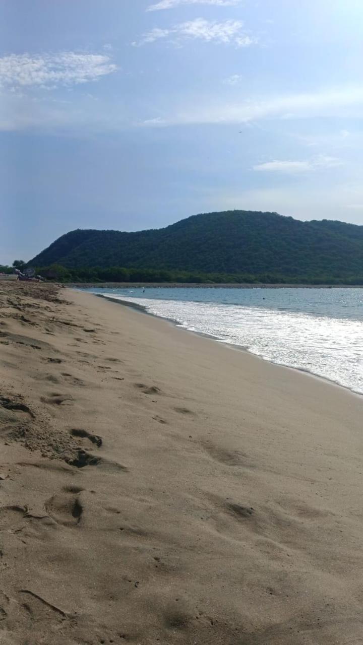 Turtle Beach Villas Zihuatanejo Exterior photo