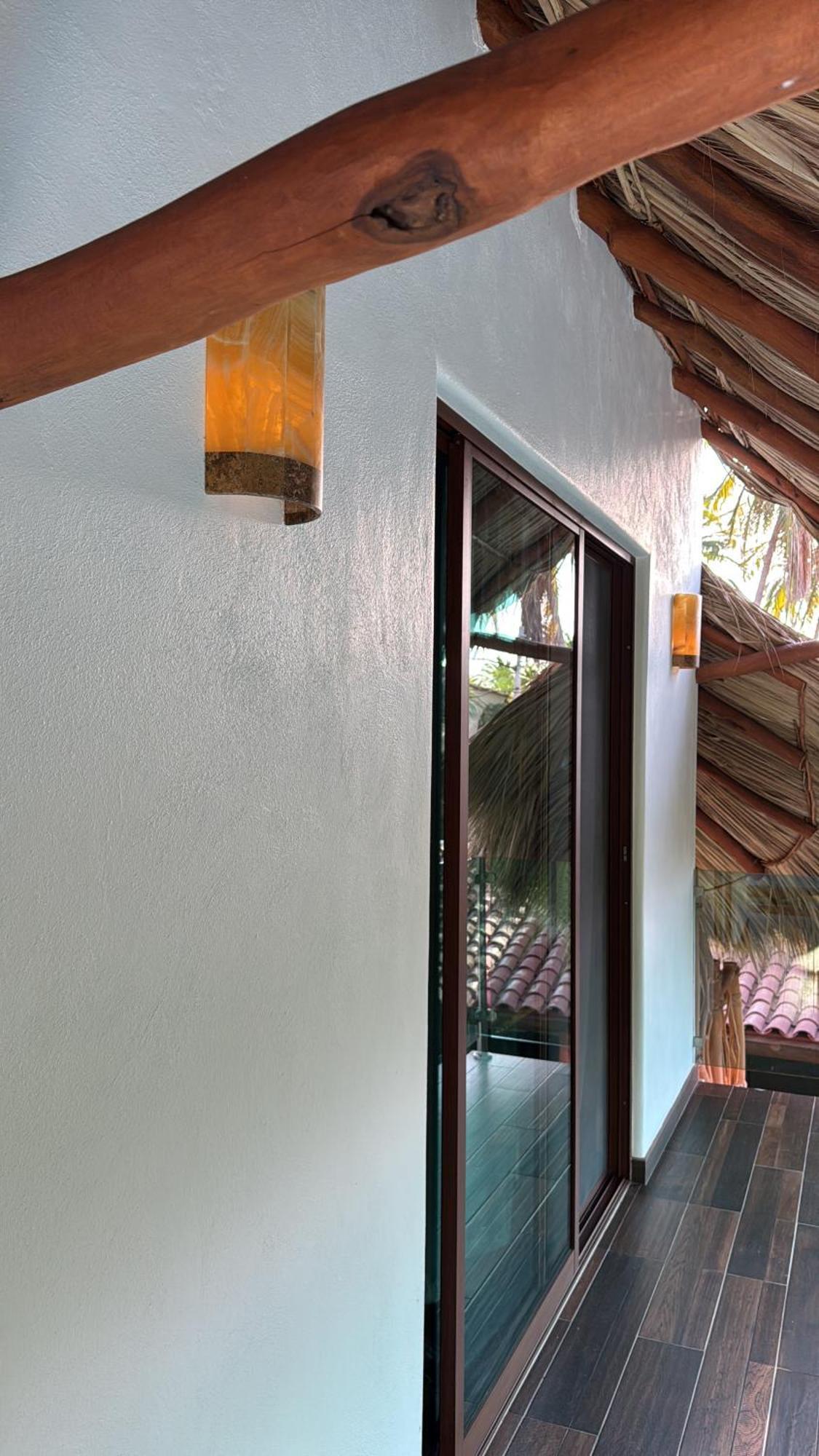 Turtle Beach Villas Zihuatanejo Exterior photo