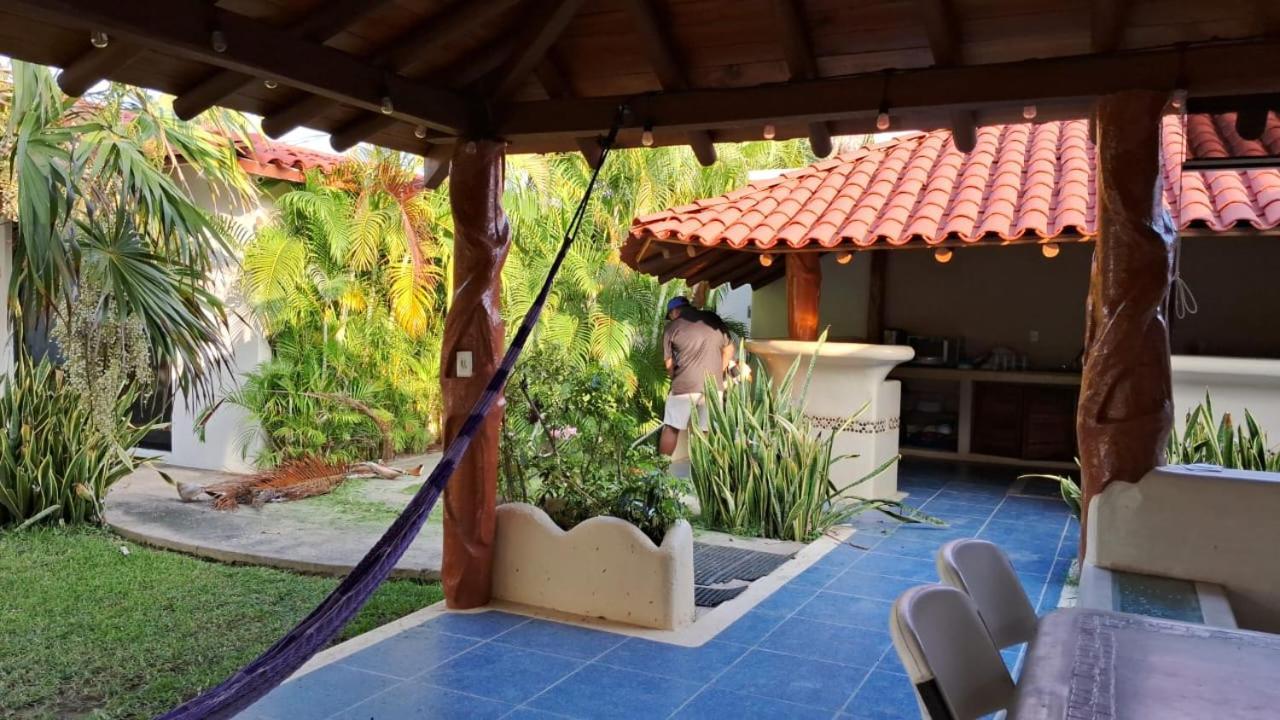 Turtle Beach Villas Zihuatanejo Exterior photo